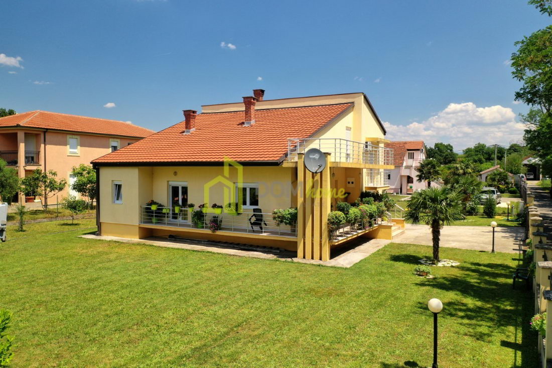 Kuća 150m2, Donja Gorica